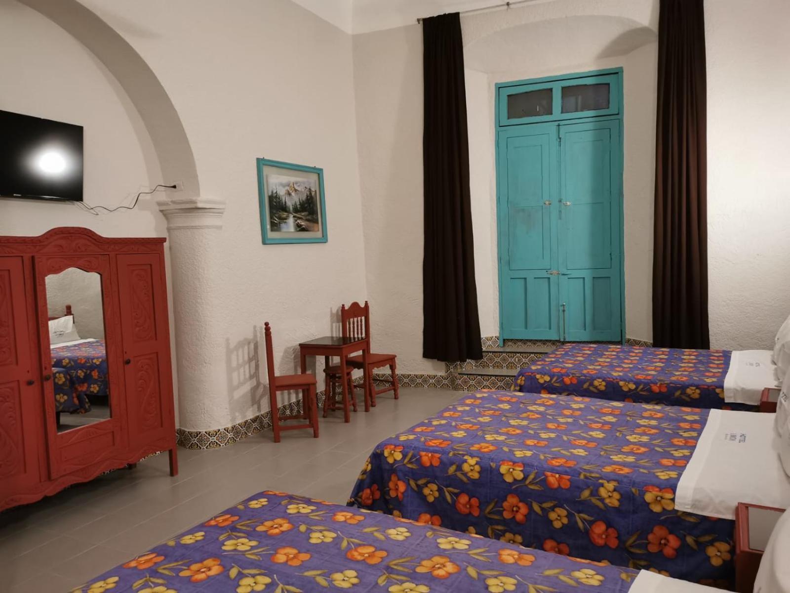 Triple Room,1660421708:JPEG